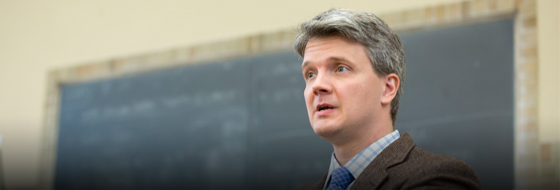 Prof. Mortenson's Blue Jeans Lecture Focuses on Creating a Meaningful Life